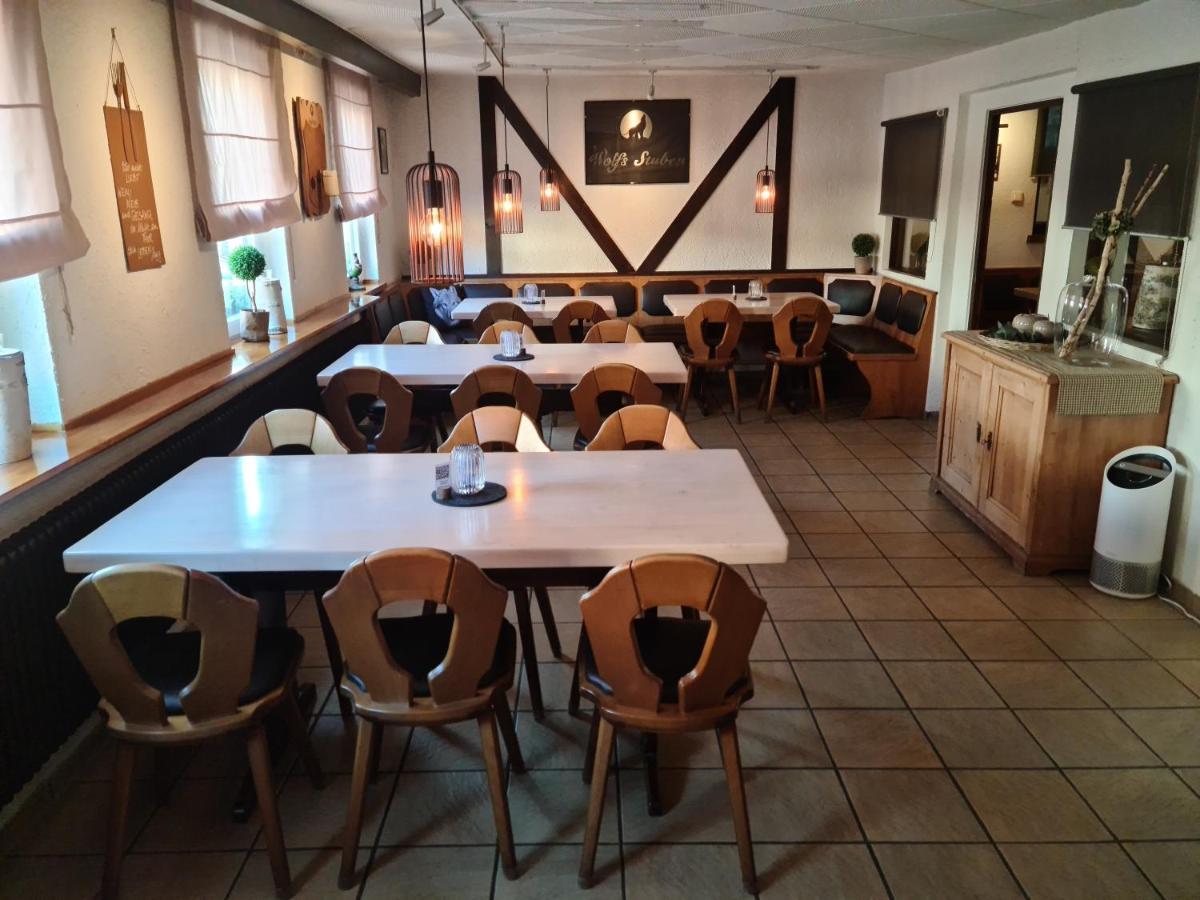 Gasthof Wolfs Stuben Reichenbach an der Fils Buitenkant foto