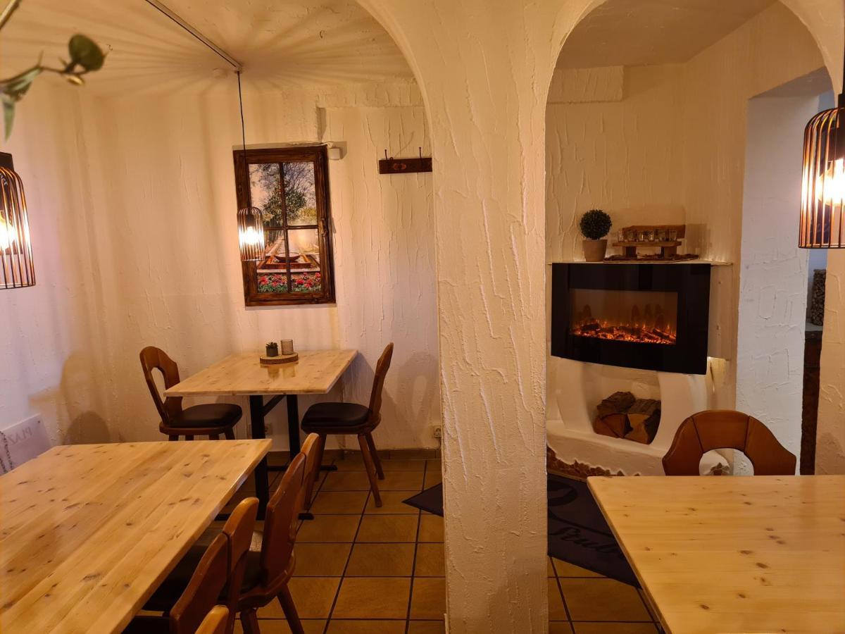 Gasthof Wolfs Stuben Reichenbach an der Fils Buitenkant foto